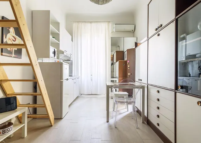 Charming nest in Porta Nuova district